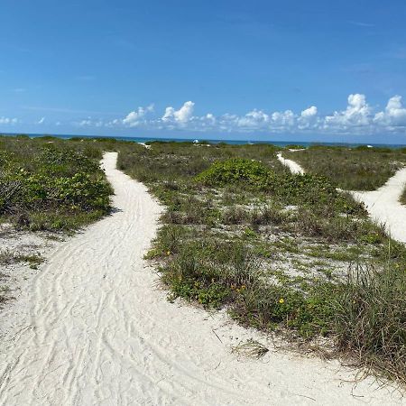 Tropical Winds Beachfront Motel And Cottages Sanibel Zewnętrze zdjęcie