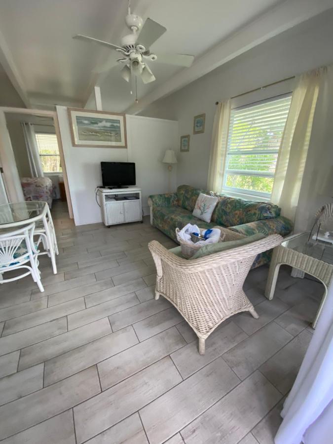 Tropical Winds Beachfront Motel And Cottages Sanibel Zewnętrze zdjęcie
