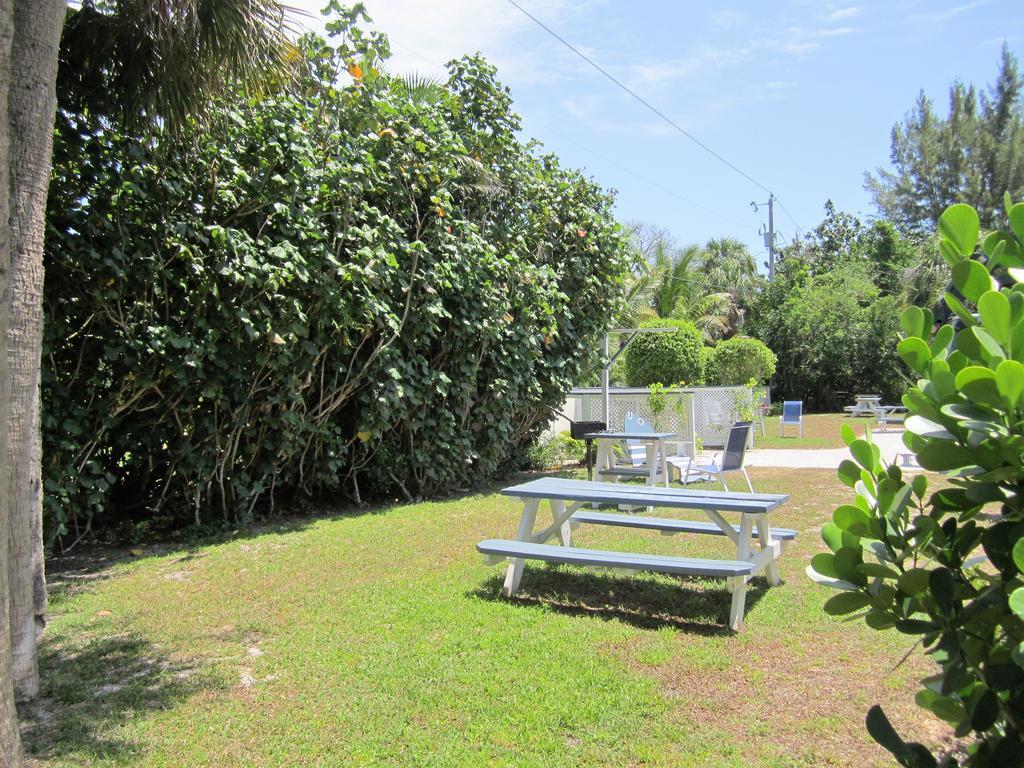 Tropical Winds Beachfront Motel And Cottages Sanibel Zewnętrze zdjęcie