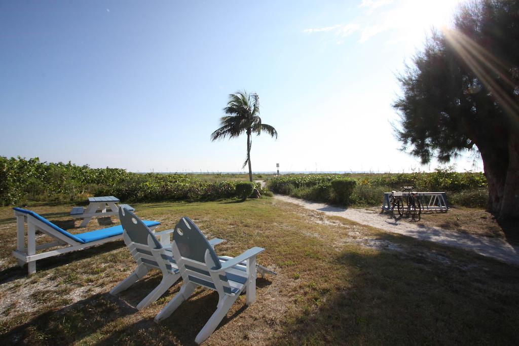 Tropical Winds Beachfront Motel And Cottages Sanibel Zewnętrze zdjęcie